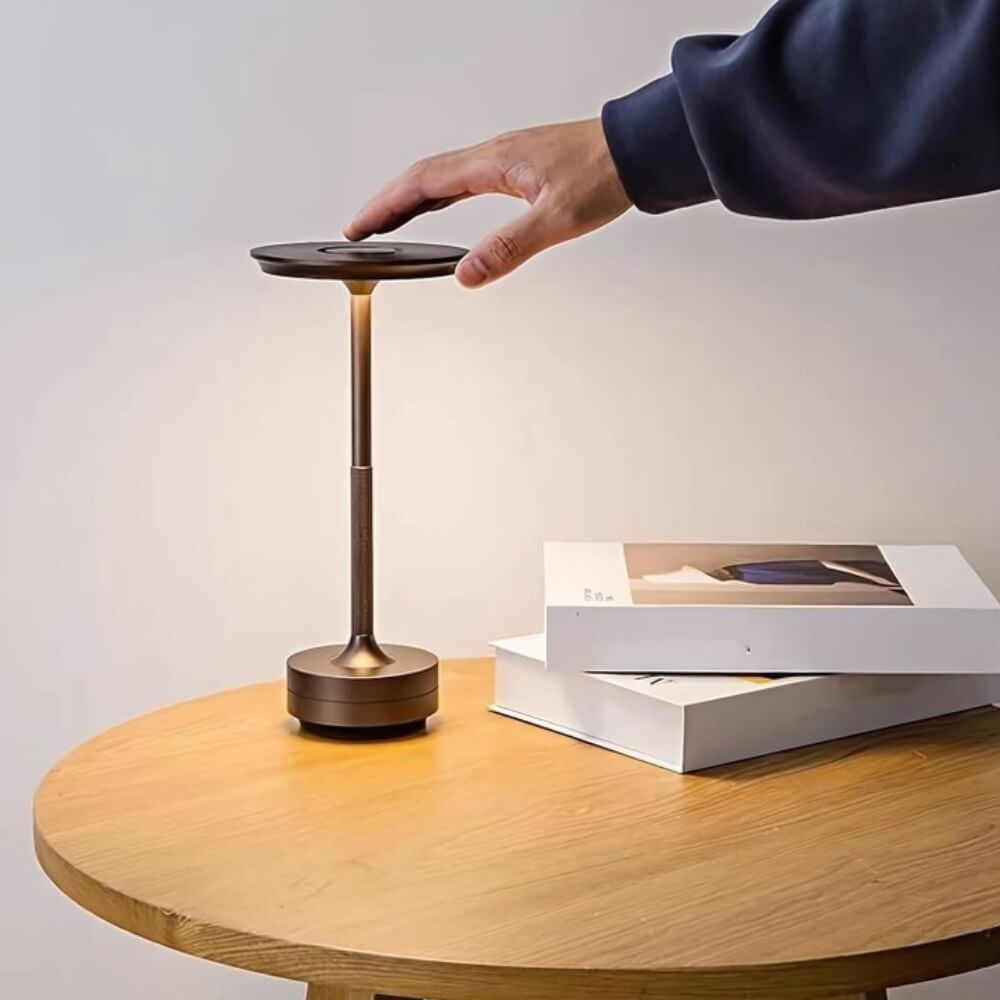 Atlas™ - Oppladbar Bordlampe